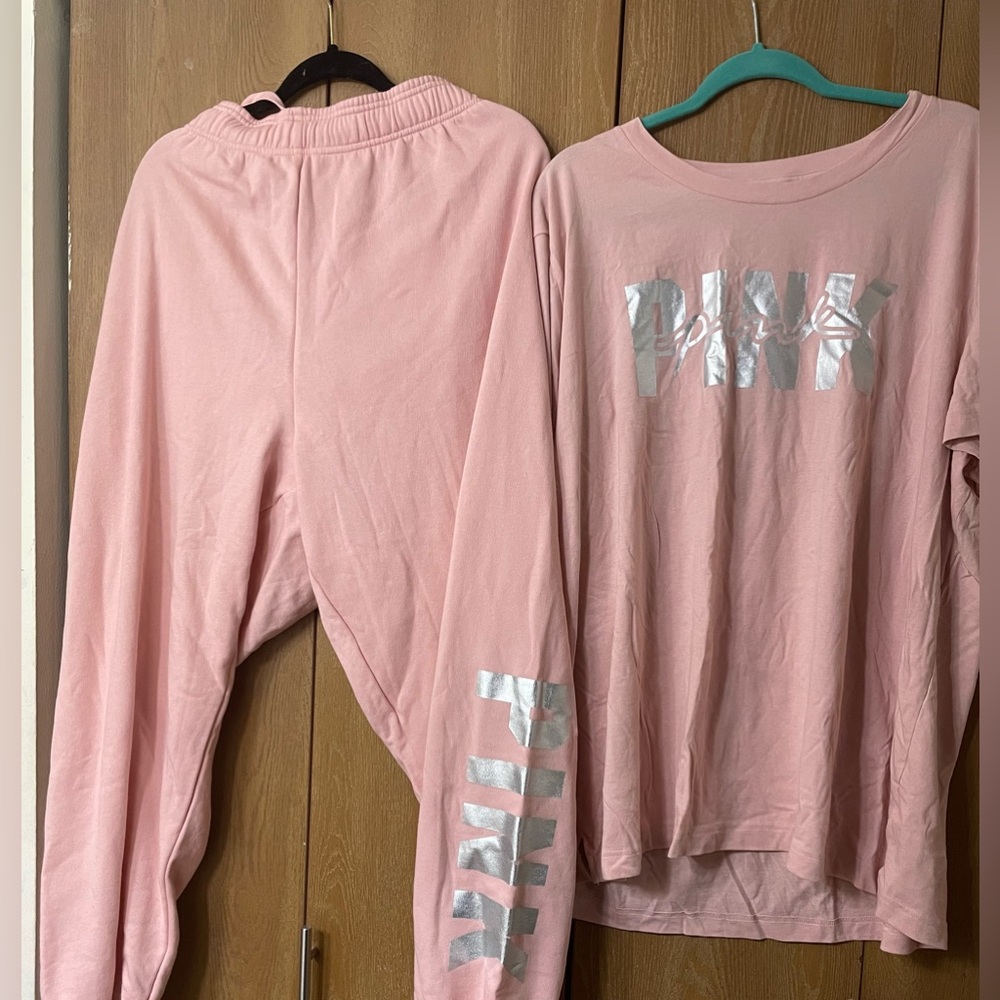 Pink set